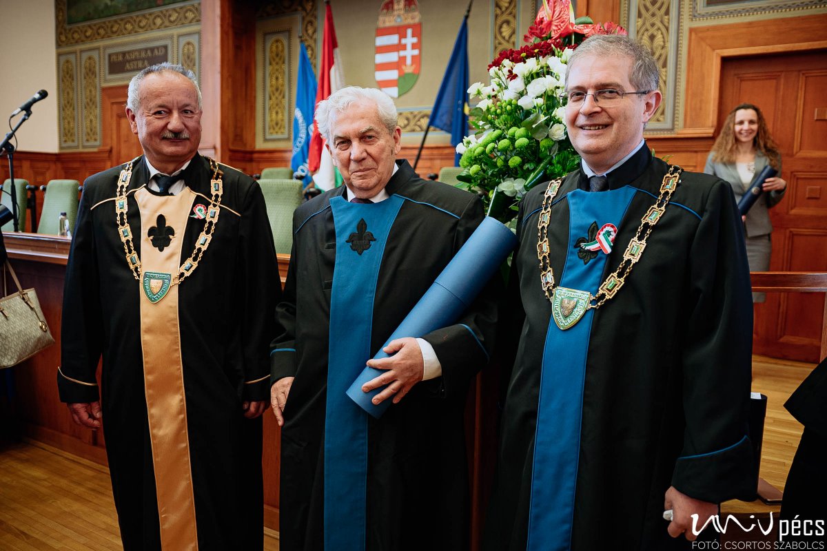 chikán attila díszdoktor pécs