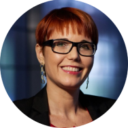 Dr. Zsuzsa R. Huszár
