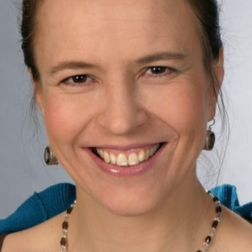 Dr. Fadgyas-Freyler Petra
