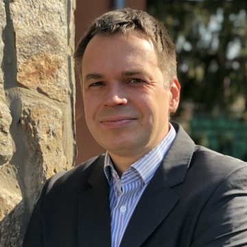 Dr. Jámbor Attila