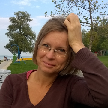 dr. Szűcs Anita